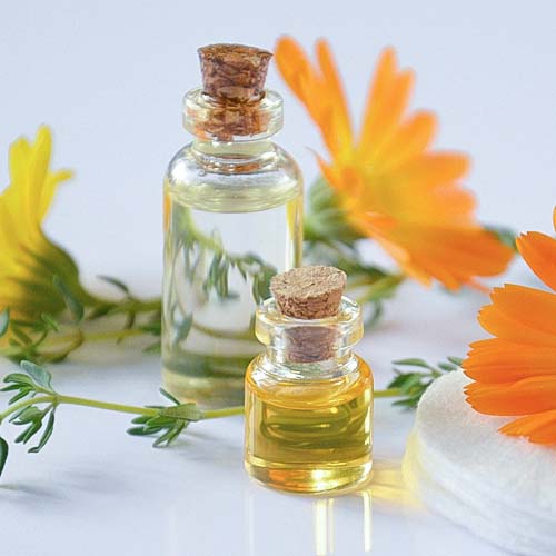 aromathérapie pot de crème composés aromatiques extraits de plantespharmacie des Arcanes